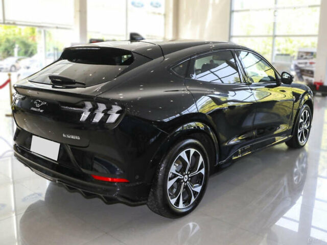 Форд Mustang Mach-E, об'ємом двигуна 0 л та пробігом 1 тис. км за 38700 $, фото 3 на Automoto.ua