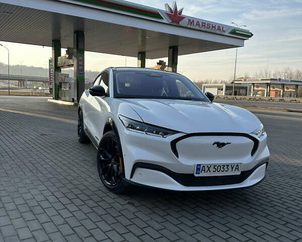 Форд Mustang Mach-E, объемом двигателя 0 л и пробегом 65 тыс. км за 26000 $, фото 10 на Automoto.ua