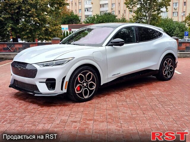 Форд Mustang Mach-E, объемом двигателя 0.36 л и пробегом 0 тыс. км за 35350 $, фото 1 на Automoto.ua