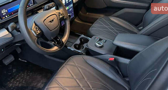 Форд Mustang Mach-E, объемом двигателя 0 л и пробегом 45 тыс. км за 22500 $, фото 7 на Automoto.ua