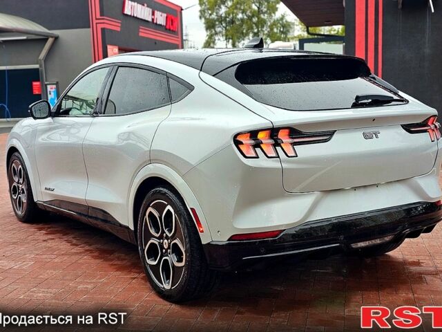 Форд Mustang Mach-E, объемом двигателя 0.36 л и пробегом 0 тыс. км за 35350 $, фото 7 на Automoto.ua