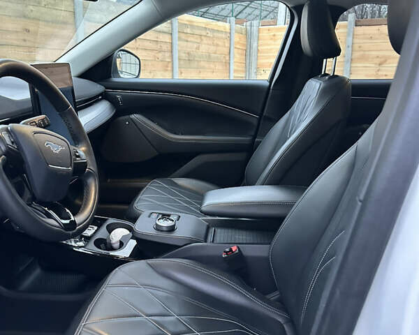 Форд Mustang Mach-E, объемом двигателя 0 л и пробегом 65 тыс. км за 26000 $, фото 7 на Automoto.ua