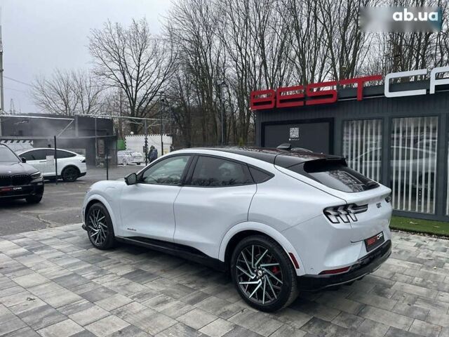 Форд Mustang Mach-E, об'ємом двигуна 0 л та пробігом 4 тис. км за 39900 $, фото 13 на Automoto.ua