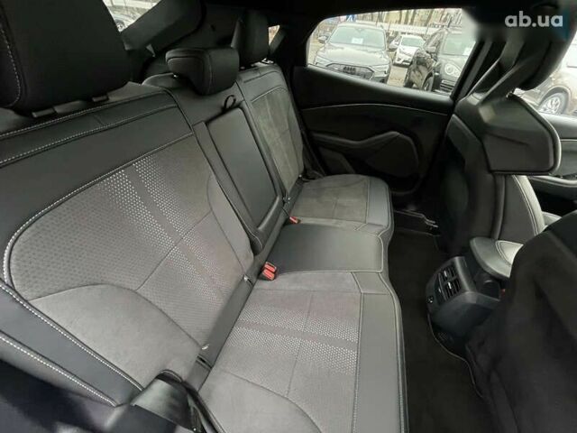 Форд Mustang Mach-E, об'ємом двигуна 0 л та пробігом 4 тис. км за 39900 $, фото 25 на Automoto.ua