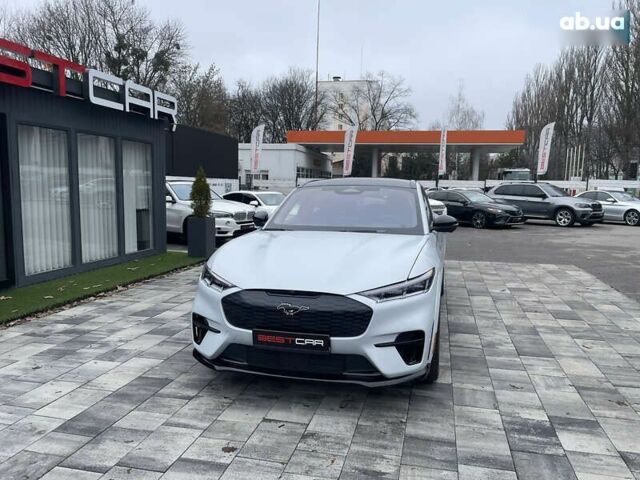 Форд Mustang Mach-E, об'ємом двигуна 0 л та пробігом 4 тис. км за 39900 $, фото 5 на Automoto.ua