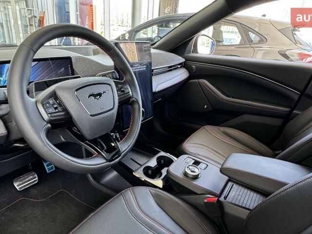 Форд Mustang Mach-E, объемом двигателя 0 л и пробегом 0 тыс. км за 54386 $, фото 26 на Automoto.ua