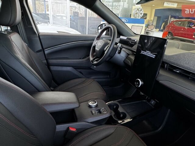 Форд Mustang Mach-E, объемом двигателя 0 л и пробегом 0 тыс. км за 54386 $, фото 18 на Automoto.ua