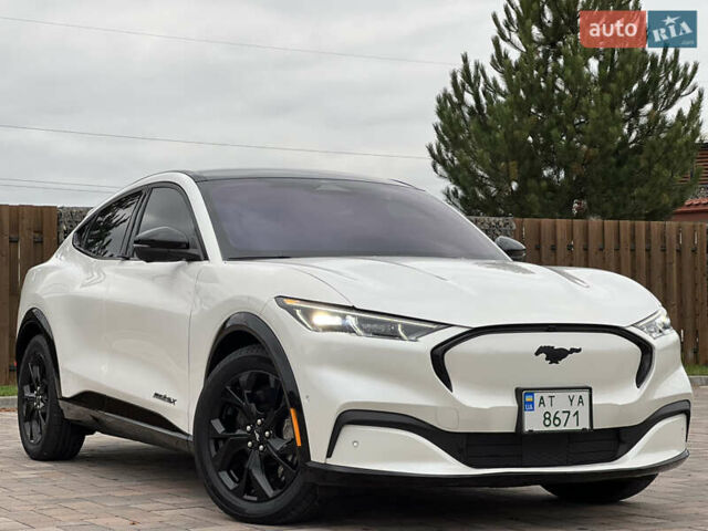 Форд Mustang Mach-E, объемом двигателя 0 л и пробегом 19 тыс. км за 29000 $, фото 7 на Automoto.ua