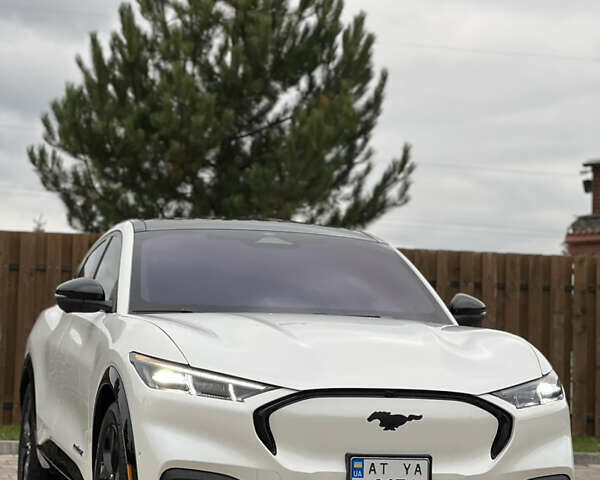 Форд Mustang Mach-E, объемом двигателя 0 л и пробегом 19 тыс. км за 29000 $, фото 5 на Automoto.ua