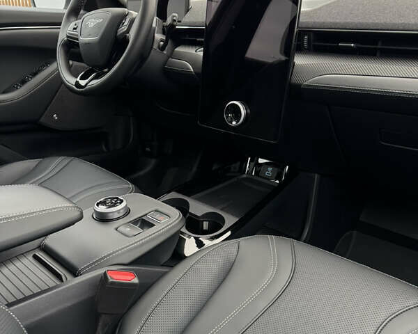 Форд Mustang Mach-E, объемом двигателя 0 л и пробегом 19 тыс. км за 29000 $, фото 34 на Automoto.ua