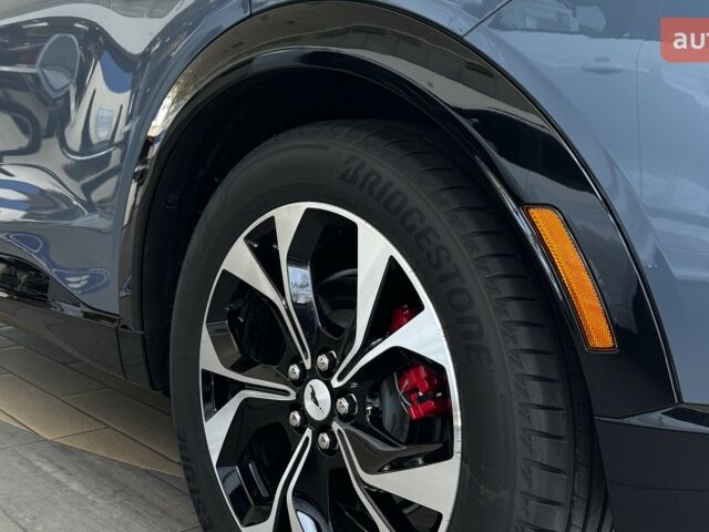 Форд Mustang Mach-E, об'ємом двигуна 0 л та пробігом 0 тис. км за 55249 $, фото 9 на Automoto.ua