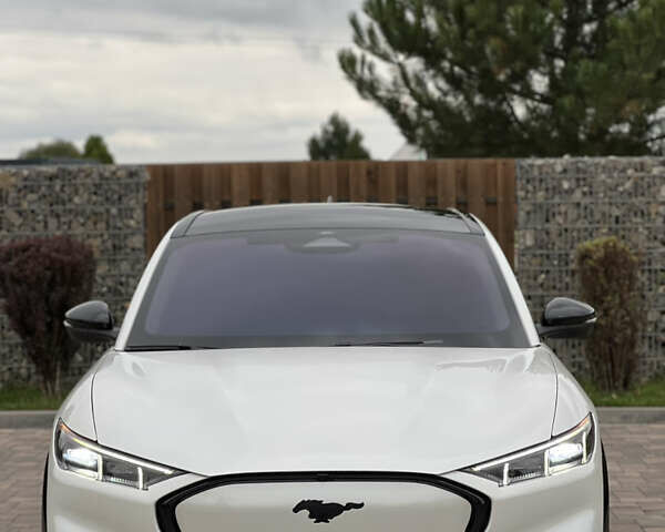 Форд Mustang Mach-E, объемом двигателя 0 л и пробегом 19 тыс. км за 29000 $, фото 4 на Automoto.ua