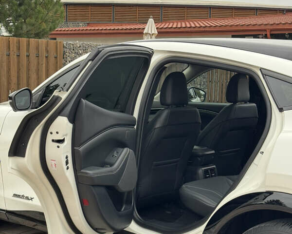 Форд Mustang Mach-E, объемом двигателя 0 л и пробегом 19 тыс. км за 29000 $, фото 43 на Automoto.ua