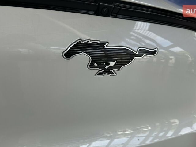 Форд Mustang Mach-E, объемом двигателя 0 л и пробегом 0 тыс. км за 55380 $, фото 6 на Automoto.ua