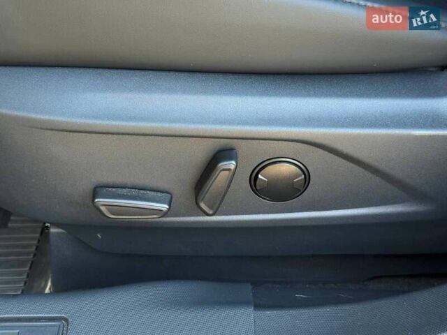 Форд Mustang Mach-E, об'ємом двигуна 0 л та пробігом 7 тис. км за 29500 $, фото 42 на Automoto.ua