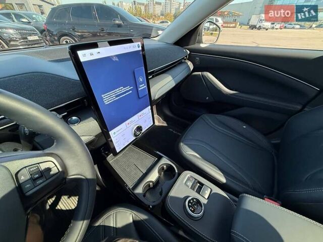 Форд Mustang Mach-E, об'ємом двигуна 0 л та пробігом 7 тис. км за 29500 $, фото 61 на Automoto.ua