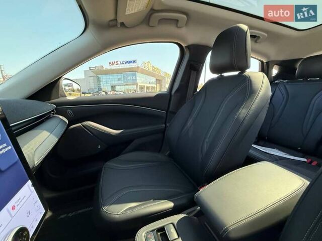 Форд Mustang Mach-E, об'ємом двигуна 0 л та пробігом 7 тис. км за 29500 $, фото 77 на Automoto.ua