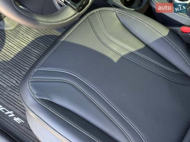 Форд Mustang Mach-E, об'ємом двигуна 0 л та пробігом 7 тис. км за 29500 $, фото 46 на Automoto.ua