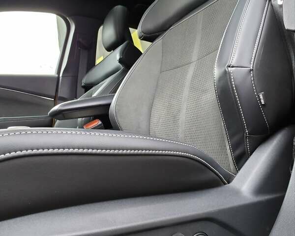 Жовтий Форд Mustang Mach-E, об'ємом двигуна 0 л та пробігом 46 тис. км за 35000 $, фото 17 на Automoto.ua