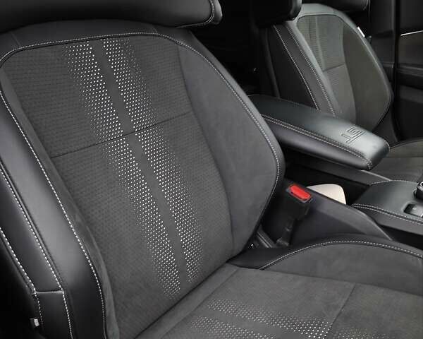 Жовтий Форд Mustang Mach-E, об'ємом двигуна 0 л та пробігом 46 тис. км за 35000 $, фото 26 на Automoto.ua