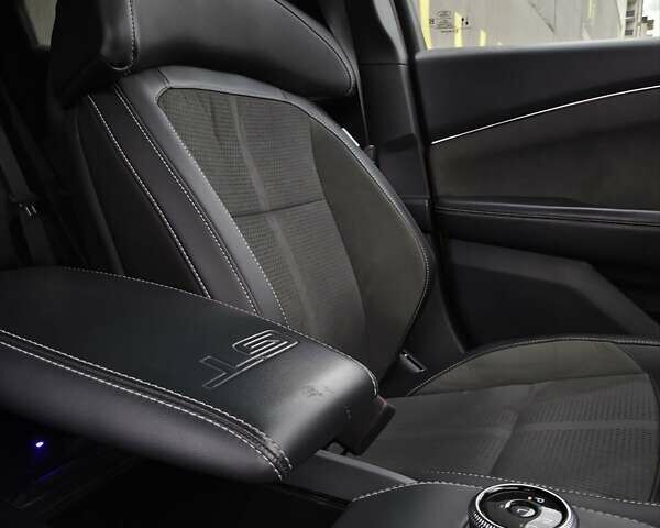 Жовтий Форд Mustang Mach-E, об'ємом двигуна 0 л та пробігом 46 тис. км за 35000 $, фото 27 на Automoto.ua