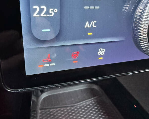 Жовтий Форд Mustang Mach-E, об'ємом двигуна 0 л та пробігом 27 тис. км за 33500 $, фото 34 на Automoto.ua