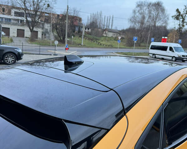 Жовтий Форд Mustang Mach-E, об'ємом двигуна 0 л та пробігом 27 тис. км за 33500 $, фото 24 на Automoto.ua