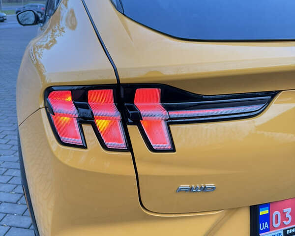 Жовтий Форд Mustang Mach-E, об'ємом двигуна 0 л та пробігом 27 тис. км за 33500 $, фото 8 на Automoto.ua