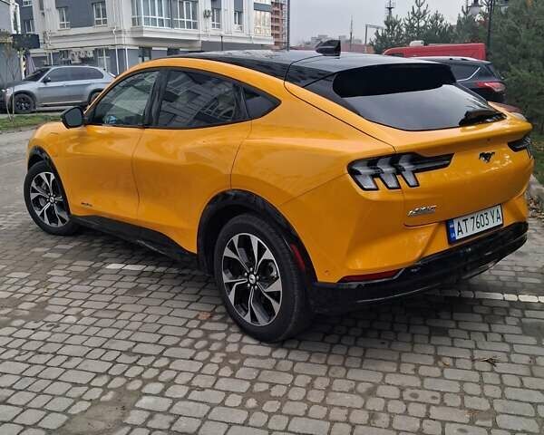 Жовтий Форд Mustang Mach-E, об'ємом двигуна 0 л та пробігом 9 тис. км за 27500 $, фото 11 на Automoto.ua