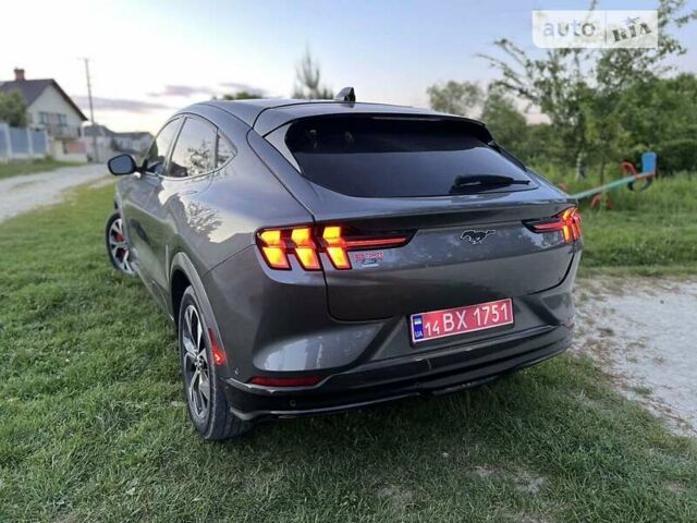 Серый Форд Mustang Mach-E, объемом двигателя 0 л и пробегом 46 тыс. км за 32500 $, фото 9 на Automoto.ua