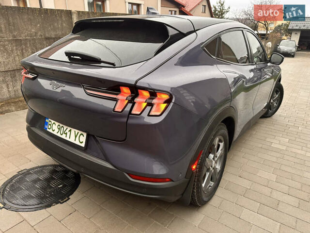 Сірий Форд Mustang Mach-E, об'ємом двигуна 0 л та пробігом 90 тис. км за 22500 $, фото 9 на Automoto.ua