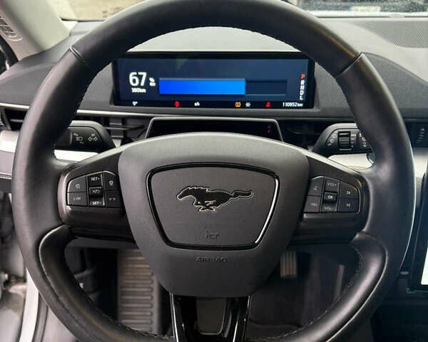 Серый Форд Mustang Mach-E, объемом двигателя 0 л и пробегом 110 тыс. км за 22900 $, фото 25 на Automoto.ua