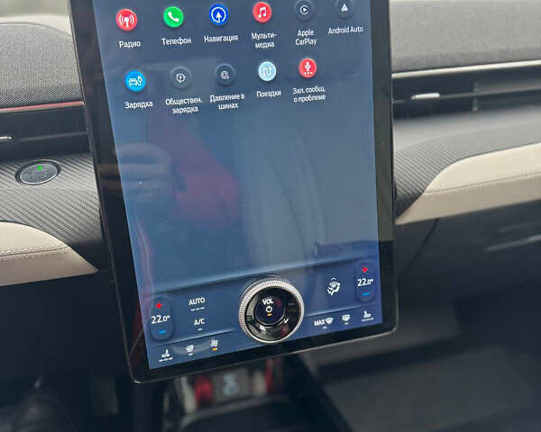 Серый Форд Mustang Mach-E, объемом двигателя 0 л и пробегом 73 тыс. км за 25000 $, фото 14 на Automoto.ua