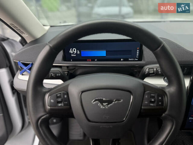Серый Форд Mustang Mach-E, объемом двигателя 0 л и пробегом 76 тыс. км за 20999 $, фото 53 на Automoto.ua