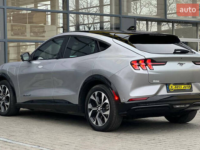 Серый Форд Mustang Mach-E, объемом двигателя 0 л и пробегом 47 тыс. км за 29500 $, фото 3 на Automoto.ua