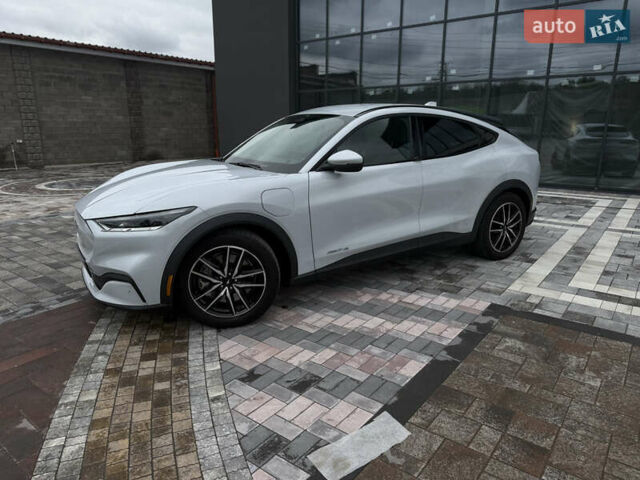 Серый Форд Mustang Mach-E, объемом двигателя 0 л и пробегом 76 тыс. км за 20999 $, фото 37 на Automoto.ua