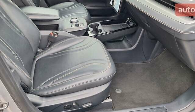 Серый Форд Mustang Mach-E, объемом двигателя 0 л и пробегом 136 тыс. км за 21800 $, фото 29 на Automoto.ua