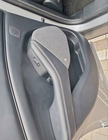 Серый Форд Mustang Mach-E, объемом двигателя 0 л и пробегом 136 тыс. км за 21800 $, фото 24 на Automoto.ua