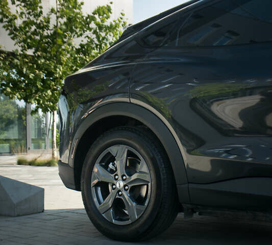 Серый Форд Mustang Mach-E, объемом двигателя 0 л и пробегом 46 тыс. км за 25500 $, фото 14 на Automoto.ua