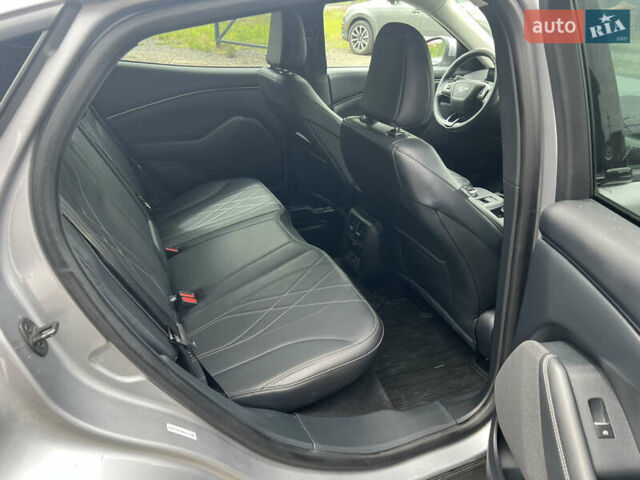 Форд Mustang Mach-E 2021 в Луцке на Automoto.ua Серый Форд Mustang Mach-E, объемом двигателя 0 л и пробегом 36 тыс. км за 22200 $, фото 19 на Automoto.ua