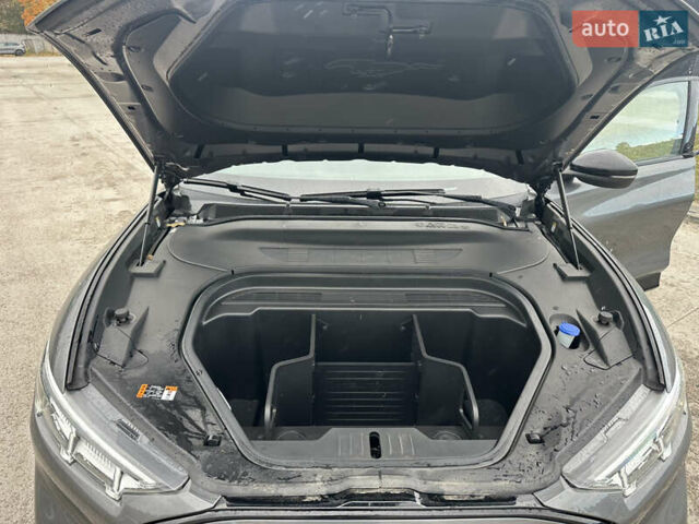 Сірий Форд Mustang Mach-E, об'ємом двигуна 0 л та пробігом 76 тис. км за 25500 $, фото 28 на Automoto.ua