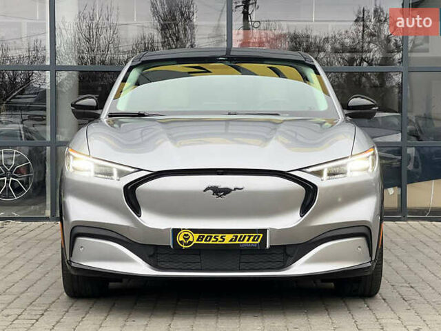 Серый Форд Mustang Mach-E, объемом двигателя 0 л и пробегом 47 тыс. км за 29500 $, фото 1 на Automoto.ua