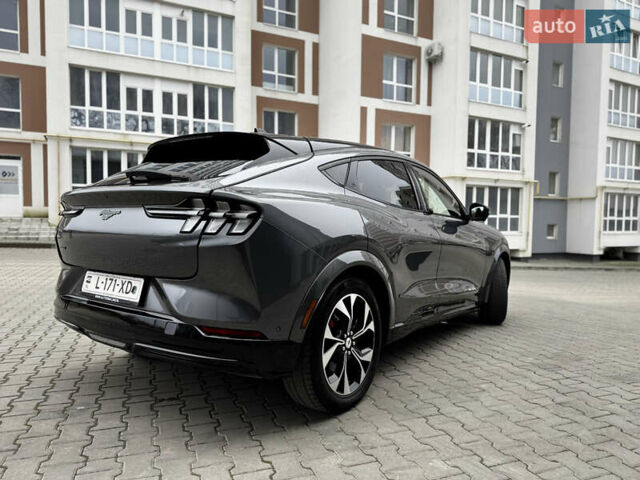 Сірий Форд Mustang Mach-E, об'ємом двигуна 0 л та пробігом 158 тис. км за 27772 $, фото 11 на Automoto.ua