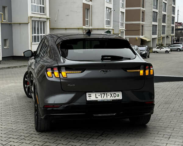 Сірий Форд Mustang Mach-E, об'ємом двигуна 0 л та пробігом 158 тис. км за 27772 $, фото 14 на Automoto.ua
