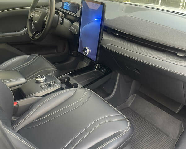 Форд Mustang Mach-E 2021 у Коломые на Automoto.ua Сірий Форд Mustang Mach-E, об'ємом двигуна 0 л та пробігом 67 тис. км за 26000 $, фото 19 на Automoto.ua