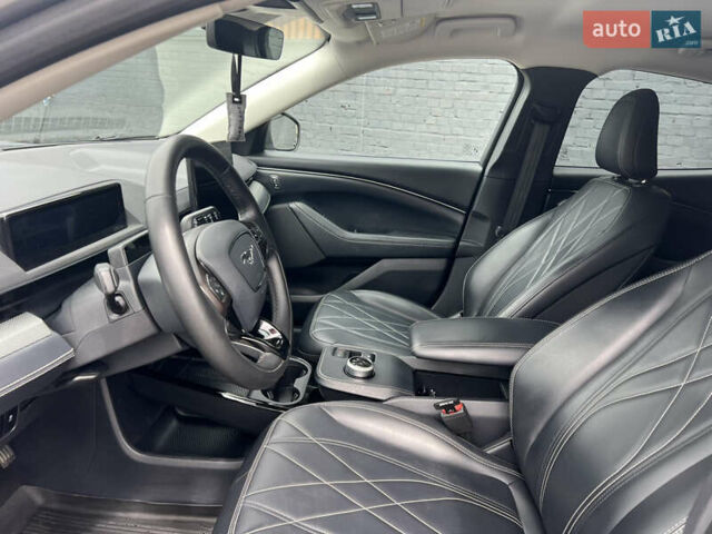 Форд Mustang Mach-E 2021 в Луцке на Automoto.ua Серый Форд Mustang Mach-E, объемом двигателя 0 л и пробегом 36 тыс. км за 22200 $, фото 23 на Automoto.ua