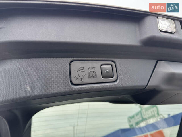 Серый Форд Mustang Mach-E, объемом двигателя 0 л и пробегом 48 тыс. км за 21800 $, фото 36 на Automoto.ua