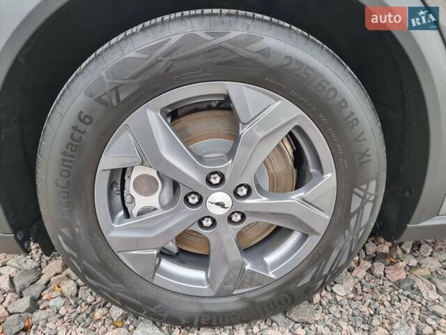 Серый Форд Mustang Mach-E, объемом двигателя 0 л и пробегом 175 тыс. км за 21900 $, фото 12 на Automoto.ua