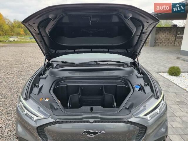 Форд Mustang Mach-E 2021 в Радивилове на Automoto.ua Серый Форд Mustang Mach-E, объемом двигателя 0 л и пробегом 175 тыс. км за 22900 $, фото 41 на Automoto.ua