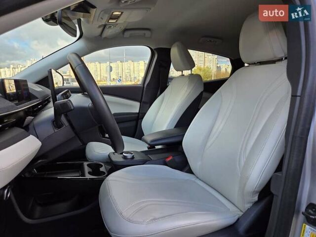 Сірий Форд Mustang Mach-E, об'ємом двигуна 0 л та пробігом 43 тис. км за 25000 $, фото 33 на Automoto.ua